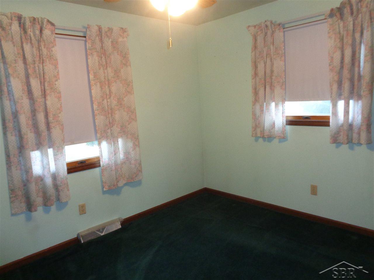 8110 West Caro Road Reese, MI 48757 - Photo 14 of 27 31354723-13.JPG
