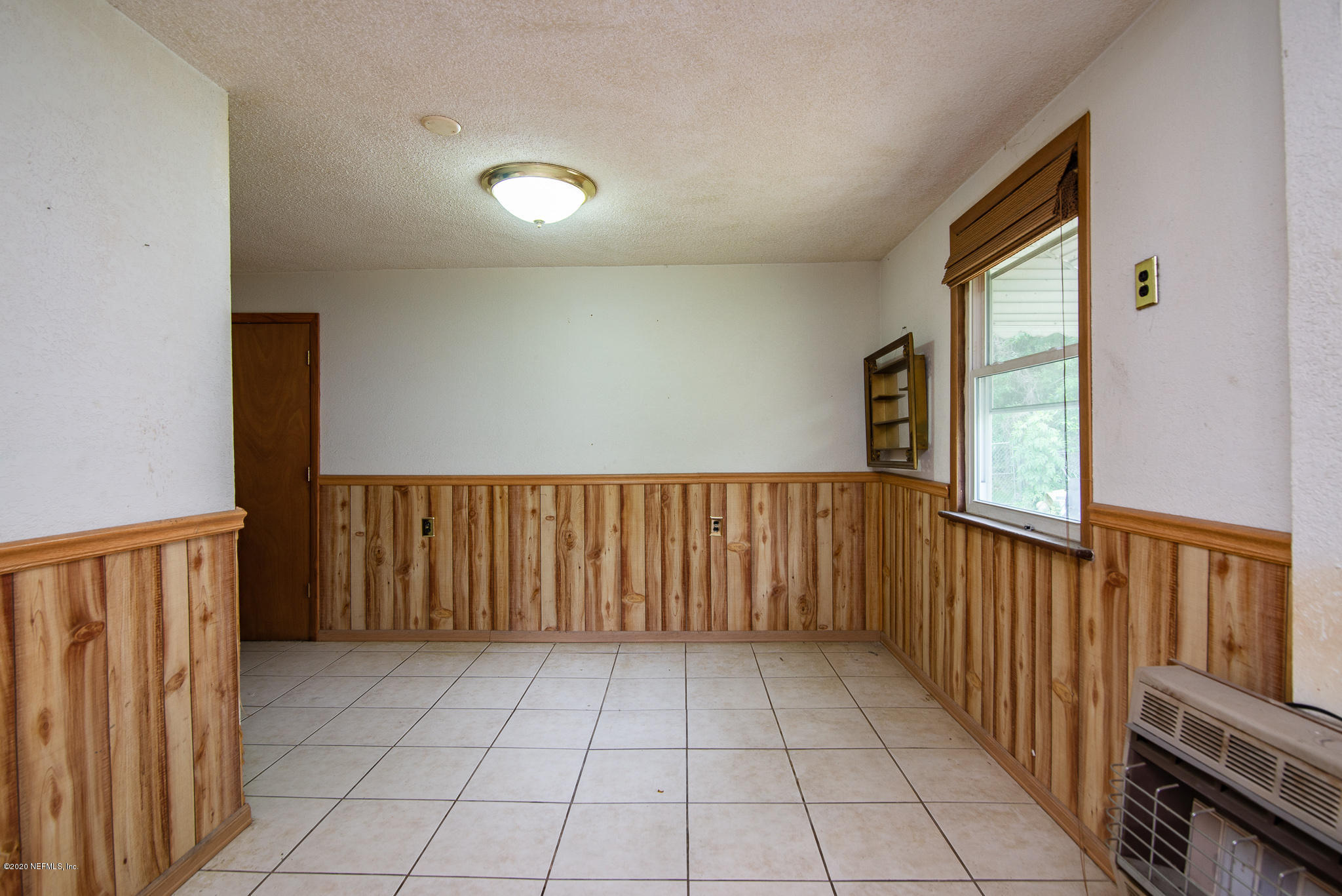2335 Parental Home Road Jacksonville, FL 32216 - Photo 16 of 39 2nd house family room