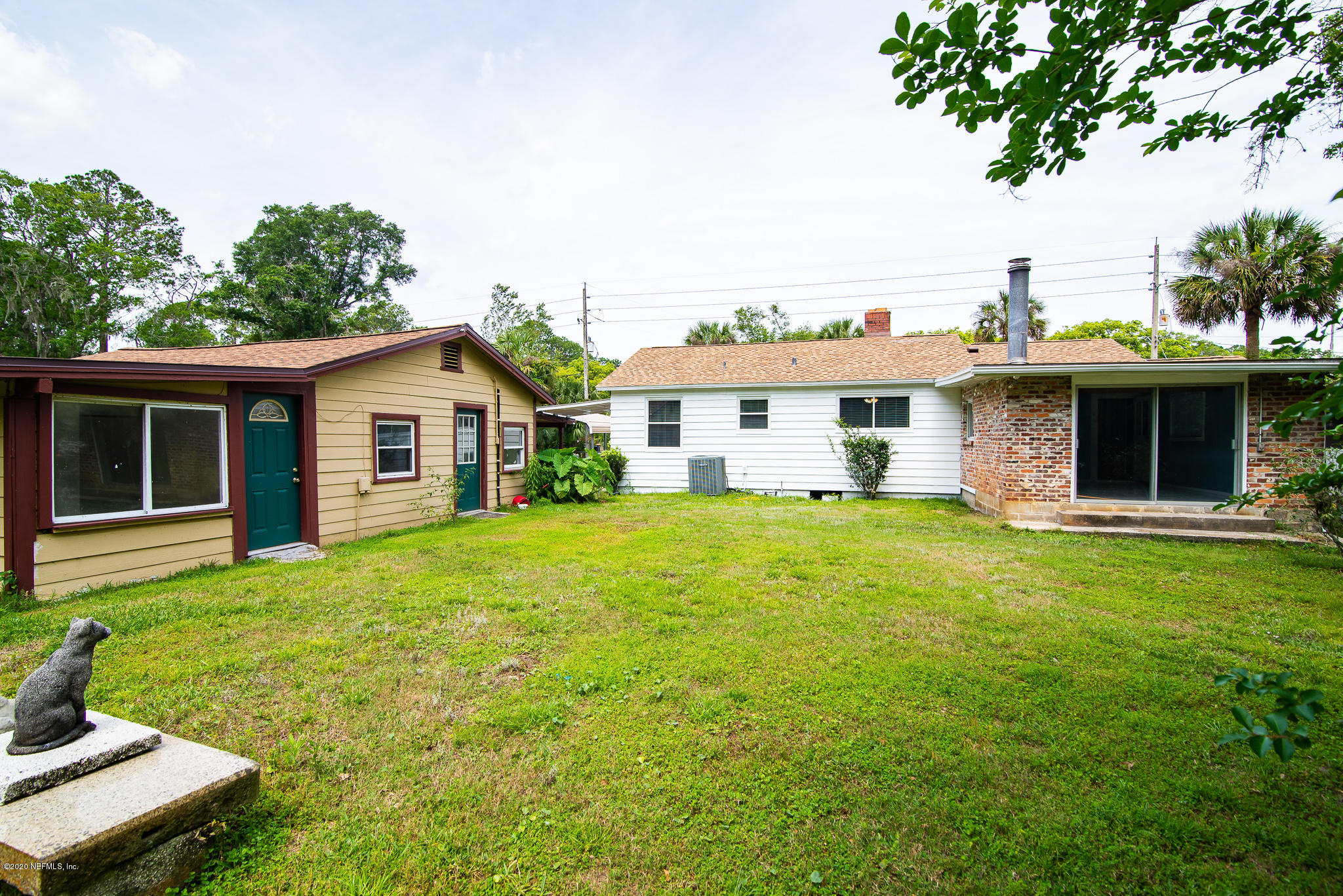 2335 Parental Home Road Jacksonville, FL 32216 - Photo 21 of 39 backyard