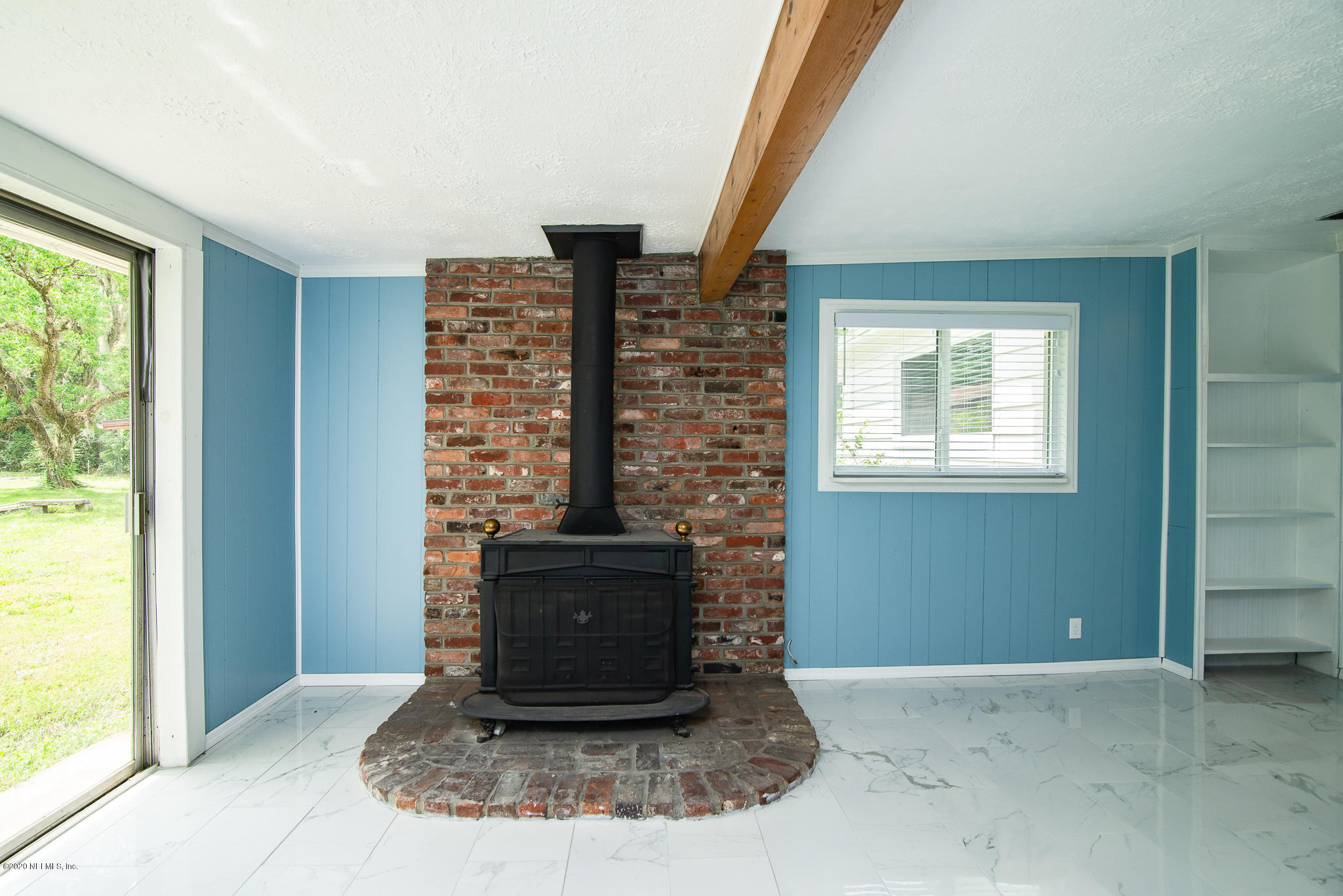 2335 Parental Home Road Jacksonville, FL 32216 - Photo 32 of 39 fire place