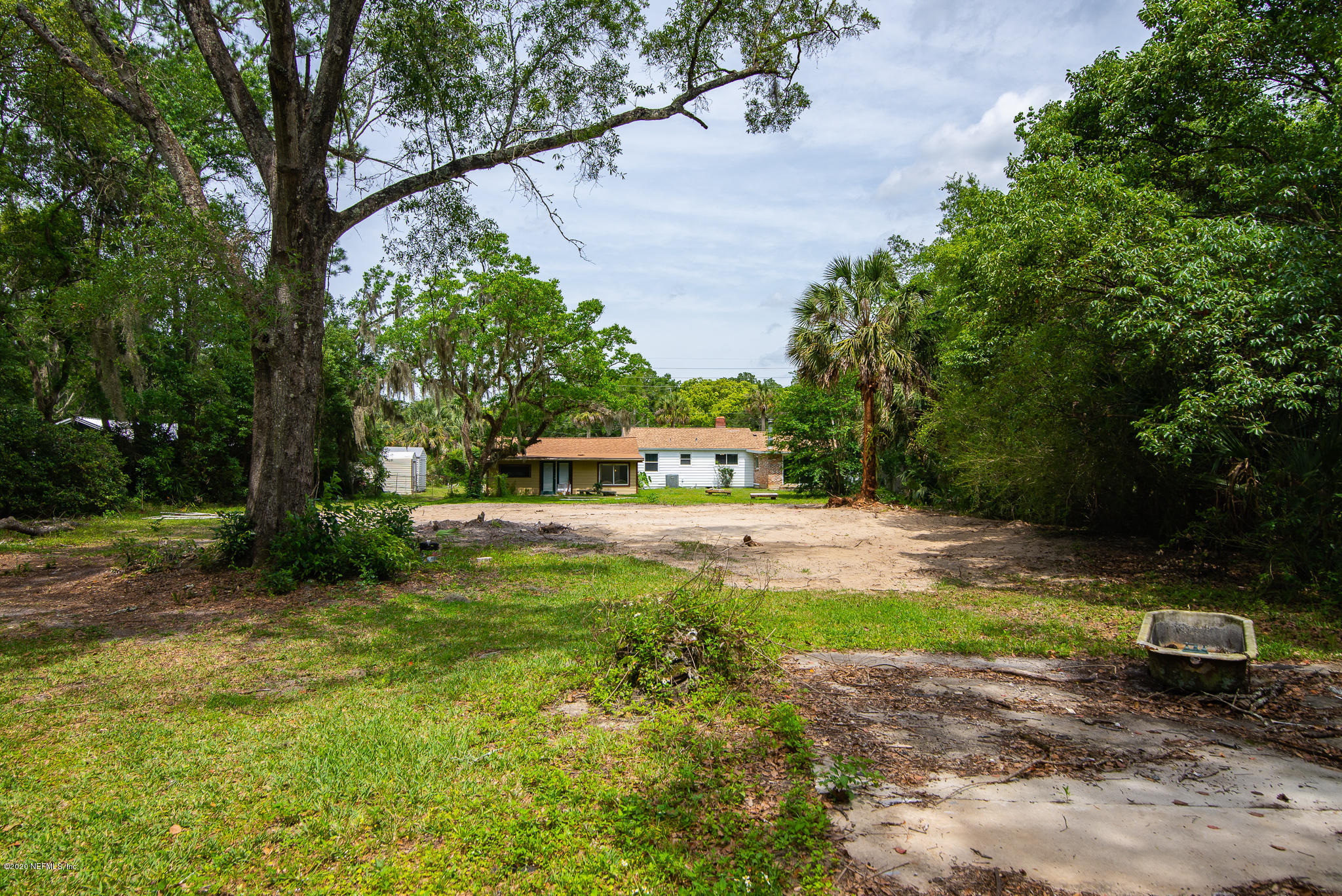2335 Parental Home Road Jacksonville, FL 32216 - Photo 7 of 39 tons of potential
