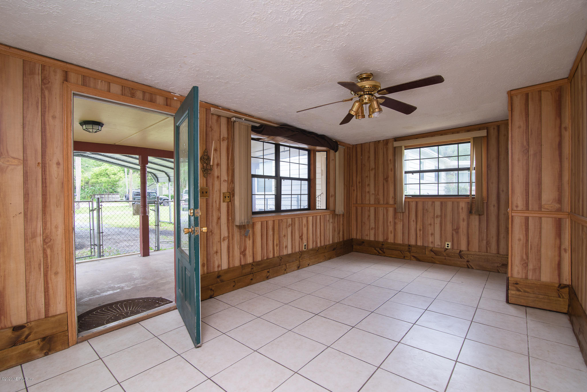 2335 Parental Home Road Jacksonville, FL 32216 - Photo 9 of 39 2nd house living
