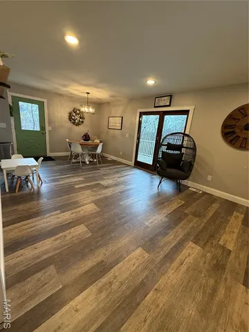 $625,000 | 155 Stepanek Road, Troy, MO 63379