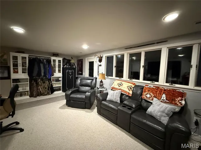 $625,000 | 155 Stepanek Road, Troy, MO 63379