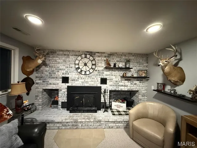 $625,000 | 155 Stepanek Road, Troy, MO 63379