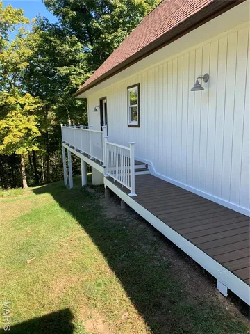 $625,000 | 155 Stepanek Road, Troy, MO 63379