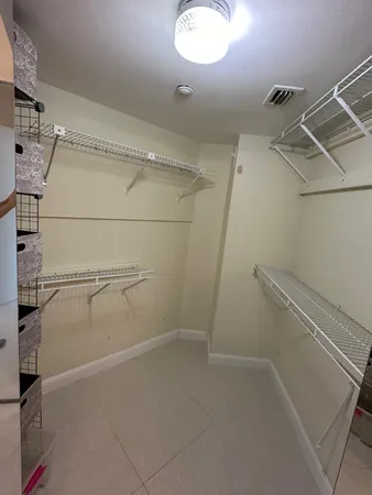$3,100 | 19195 Northeast 36th Court, Unit 2703, Aventura, FL 33180
