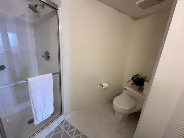 $3,100 | 19195 Northeast 36th Court, Unit 2703, Aventura, FL 33180
