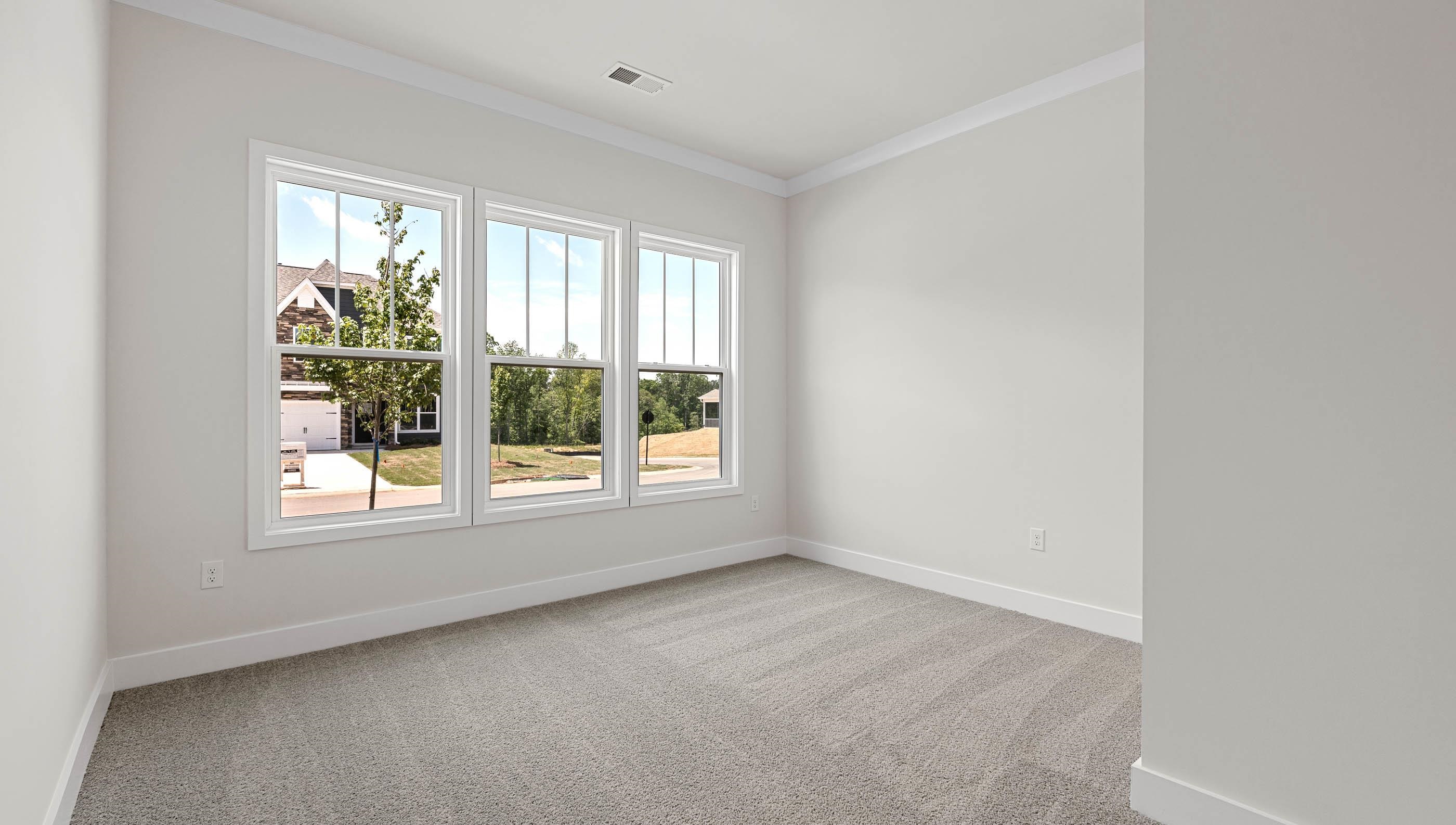 314 Fiery Road Greenville, SC 29607 - Photo 7 of 32 Gallery Image 7