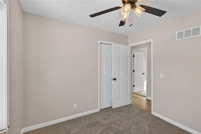 $315,000 | 2015 Karlton Way, Excelsior Springs, MO 64024