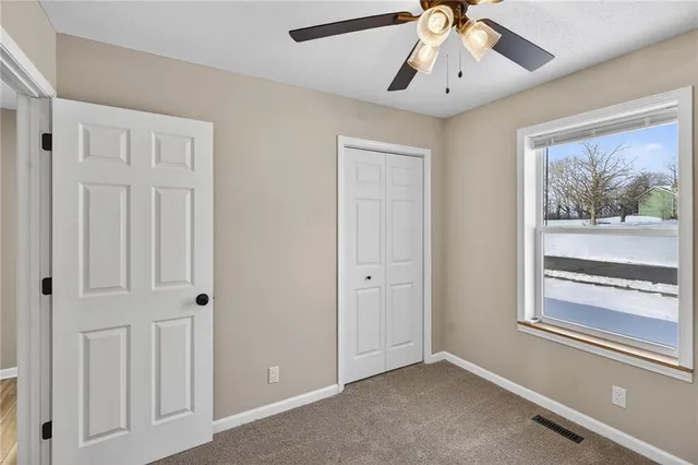 $315,000 | 2015 Karlton Way, Excelsior Springs, MO 64024