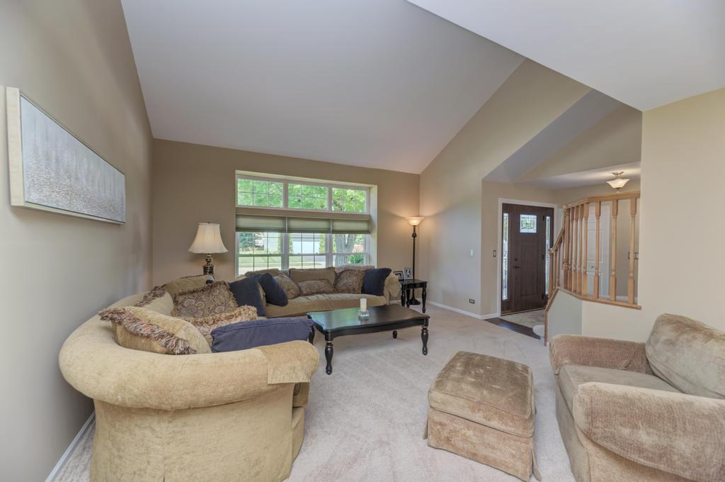 1216 Churchill Road Bartlett, IL 60103 - Photo 10 of 56