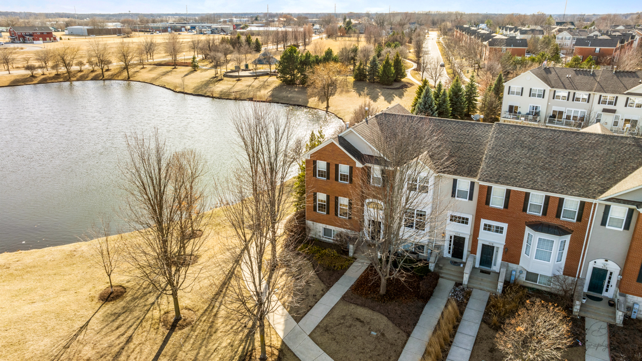 102 Town Center Boulevard Gilberts, IL 60136 - Photo 20 of 37
