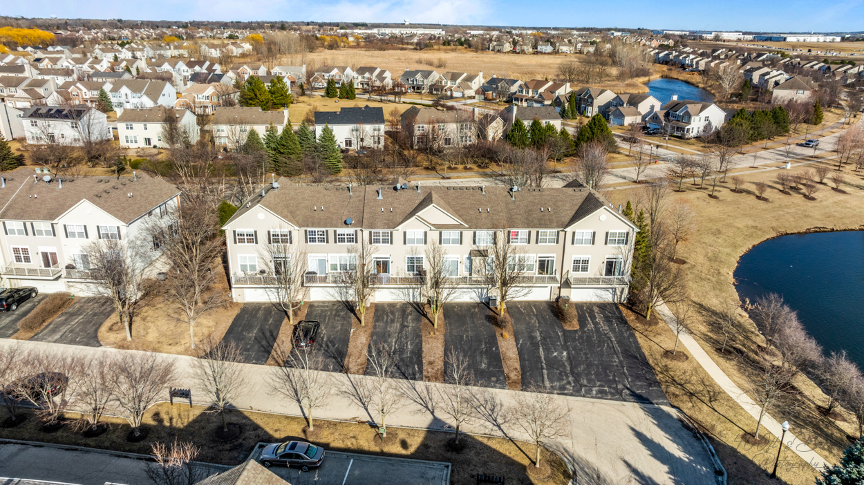 102 Town Center Boulevard Gilberts, IL 60136 - Photo 25 of 37