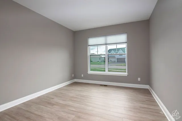 $3,400 | 1469 Starfish Lane, Sycamore, IL 60178