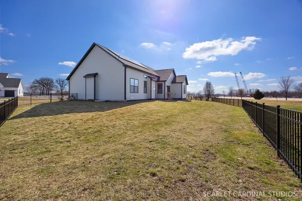 $3,500 | 1469 Starfish Lane, Sycamore, IL 60178