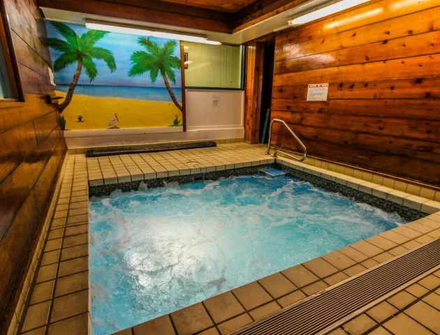 $3,900 | 26 Fox Run Road, Unit 2&3, Lincoln, NH 03251