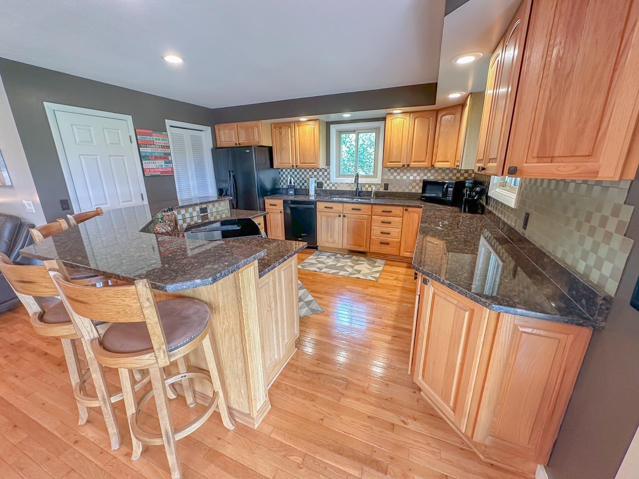 5105 West Shaffer Road Coleman, MI 48618 - Photo 13 of 73 1924541-193da4da-40a9-4ee7-8b6b-526be5522f35.JPG