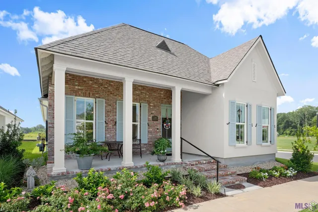 $479,900 | 1304 Market Square Road, Zachary, LA 70791