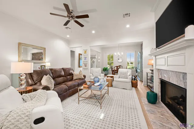 $479,900 | 1304 Market Square Road, Zachary, LA 70791