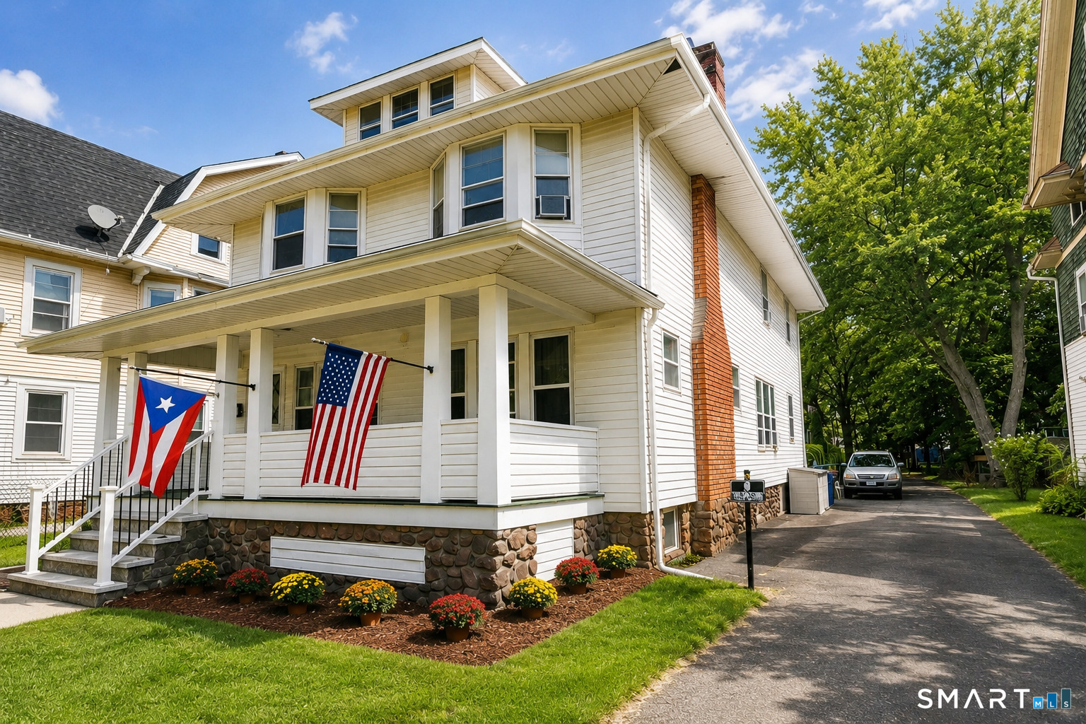 209 Camp Street Meriden, CT 06450 - Photo 2 of 21 Gallery Image 2