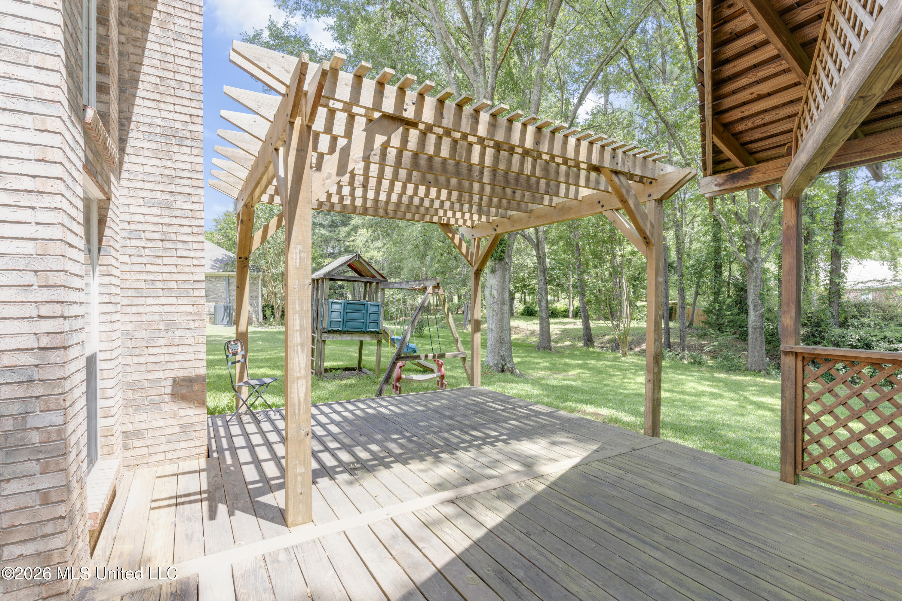 109 Willow Brook Road Brandon, MS 39047 - Photo 31 of 32 Pergola