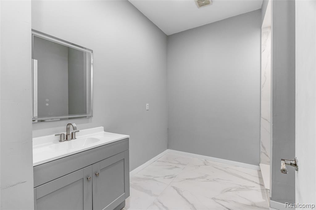 7841 Teahen Road Brighton, MI 48116 - Photo 49 of 65 Gallery Image 49