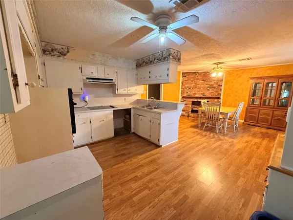 $199,999 | 2714 San Jacinto Drive, Pasadena, TX 77502