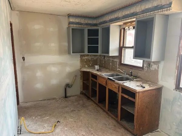 $130,000 | 6515 West Broomfield Road, Remus, MI 49340