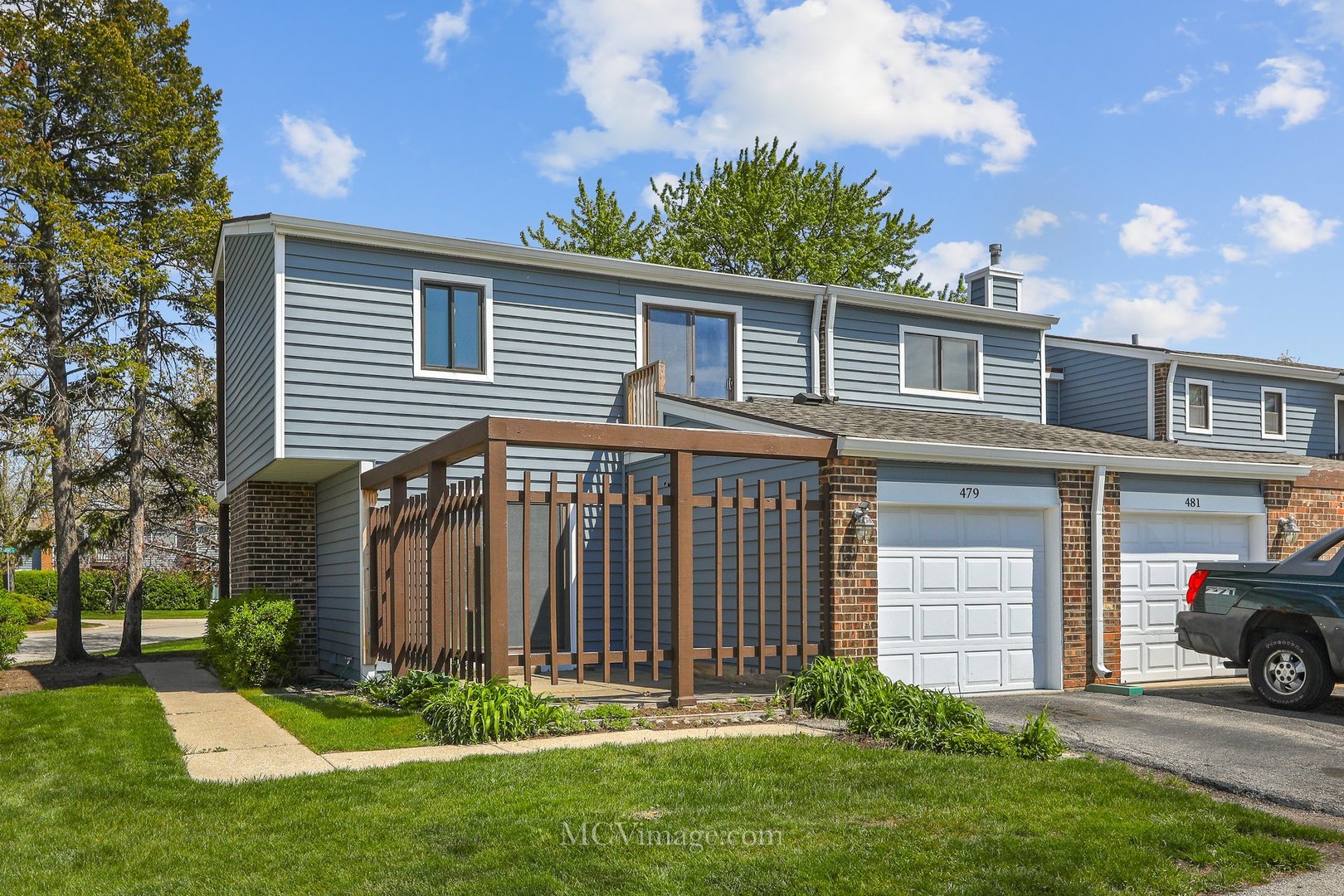 479 Rustic Drive Wheeling, IL 60090 - Photo 1 of 30