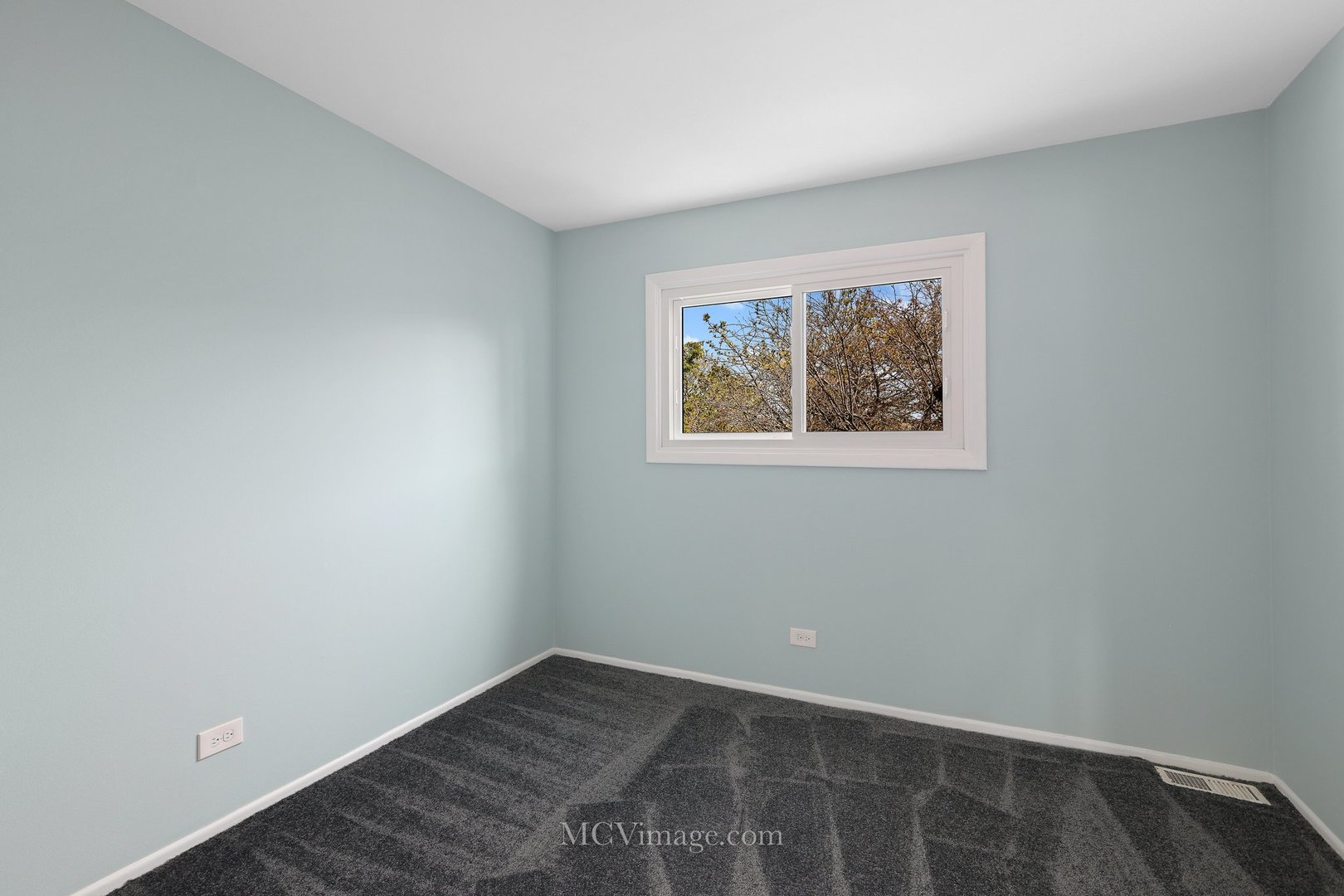 479 Rustic Drive Wheeling, IL 60090 - Photo 15 of 30