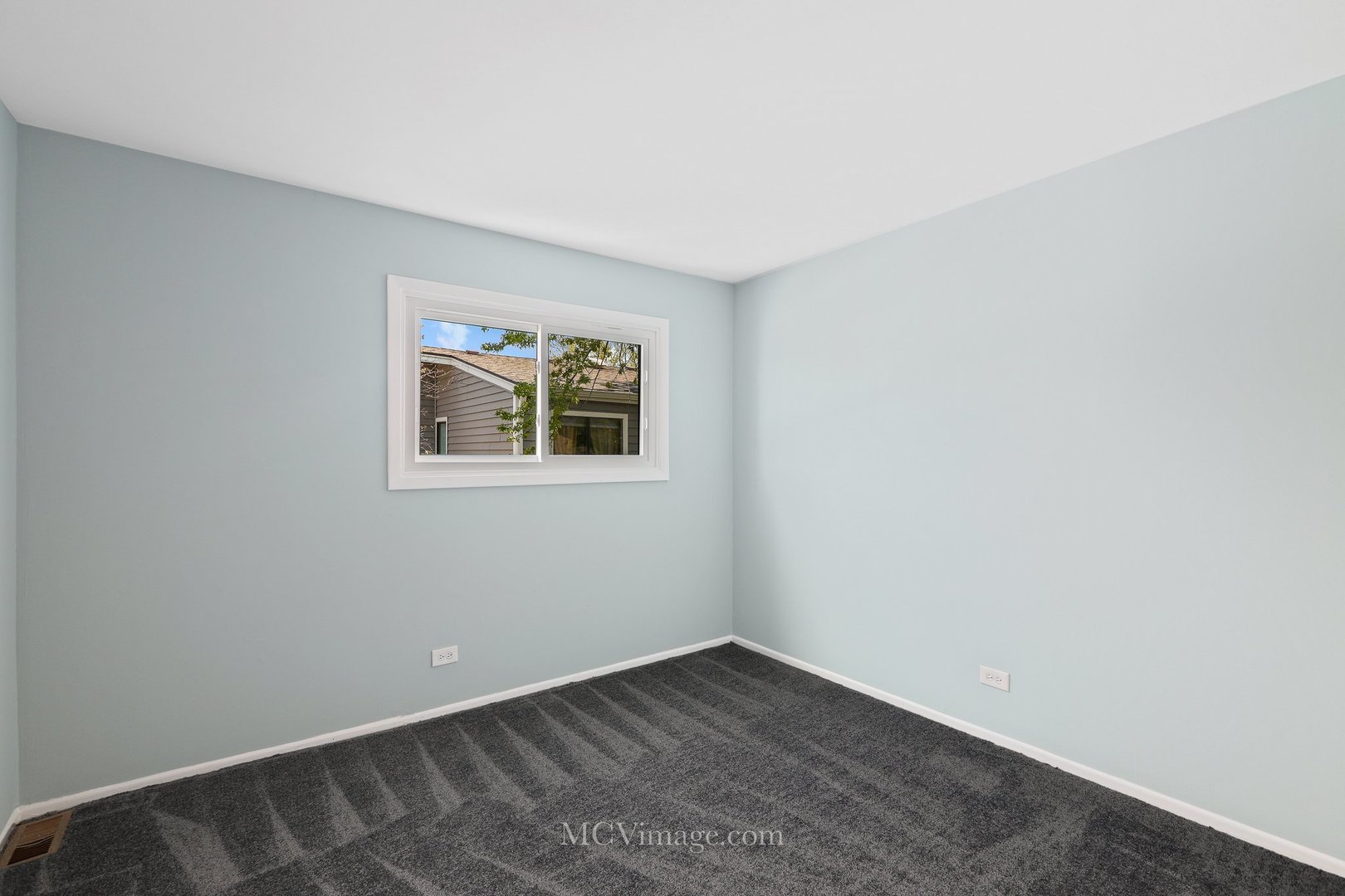 479 Rustic Drive Wheeling, IL 60090 - Photo 17 of 30