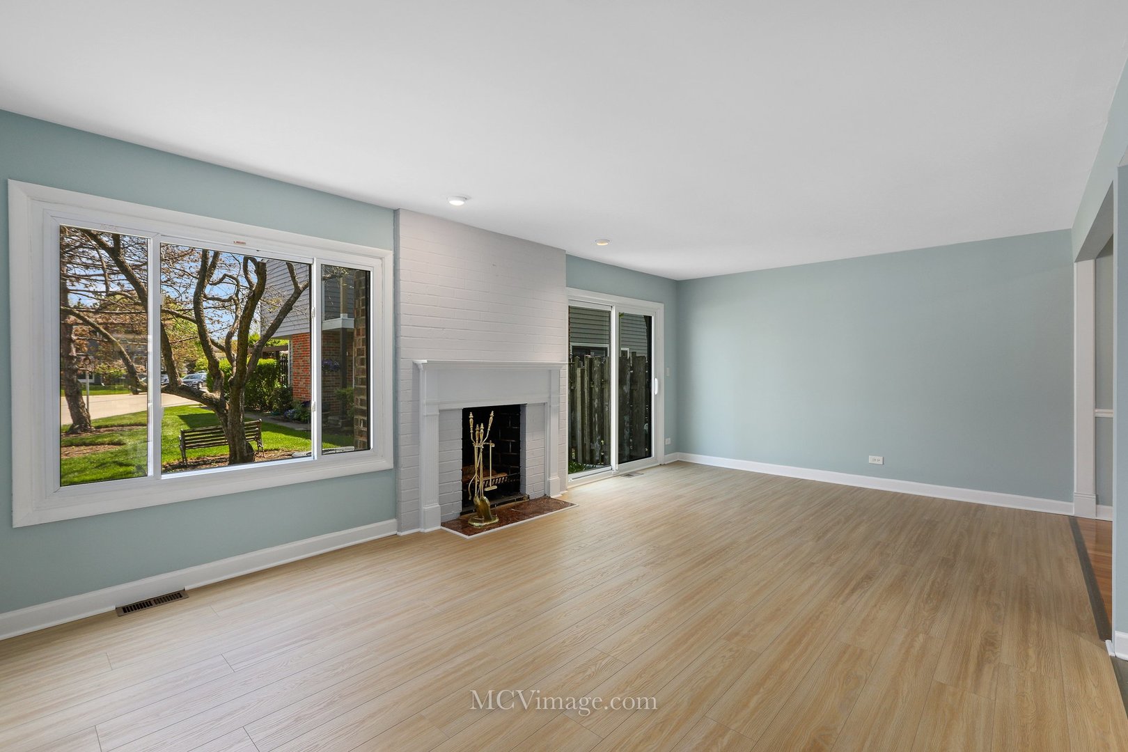 479 Rustic Drive Wheeling, IL 60090 - Photo 5 of 30