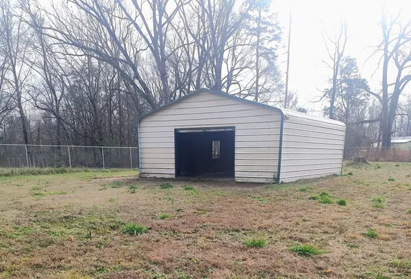 $600,000 | 200 College Street, Saulsbury, TN 38067