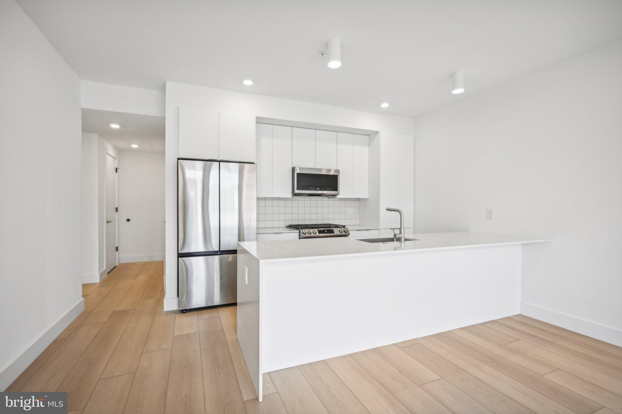 2007 Cambridge Street, Unit 10A Philadelphia, PA 19130 - Photo 10 of 20