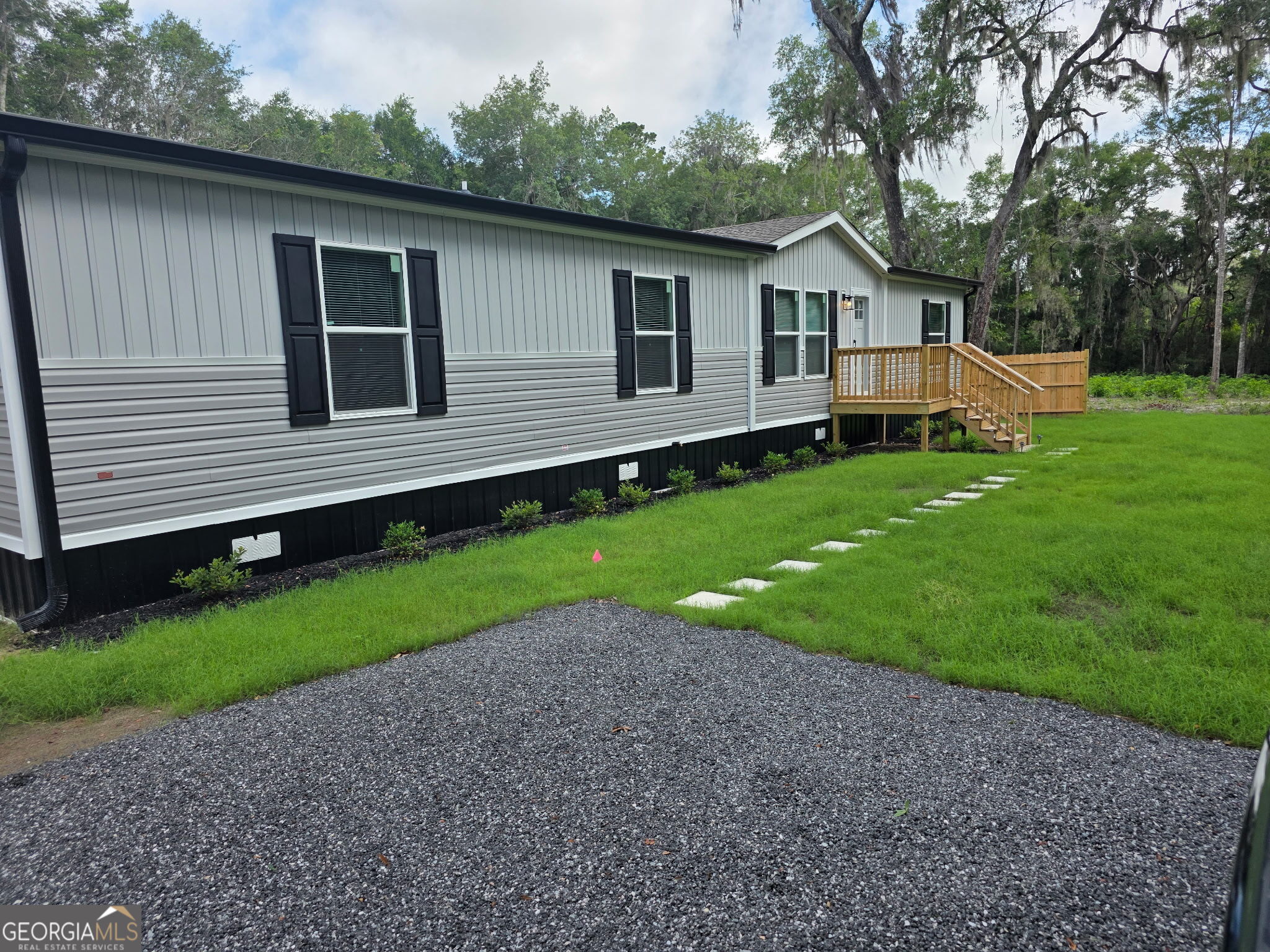 2099 Susie Baker Road Northeast Townsend, GA 31331 - Photo 2 of 35