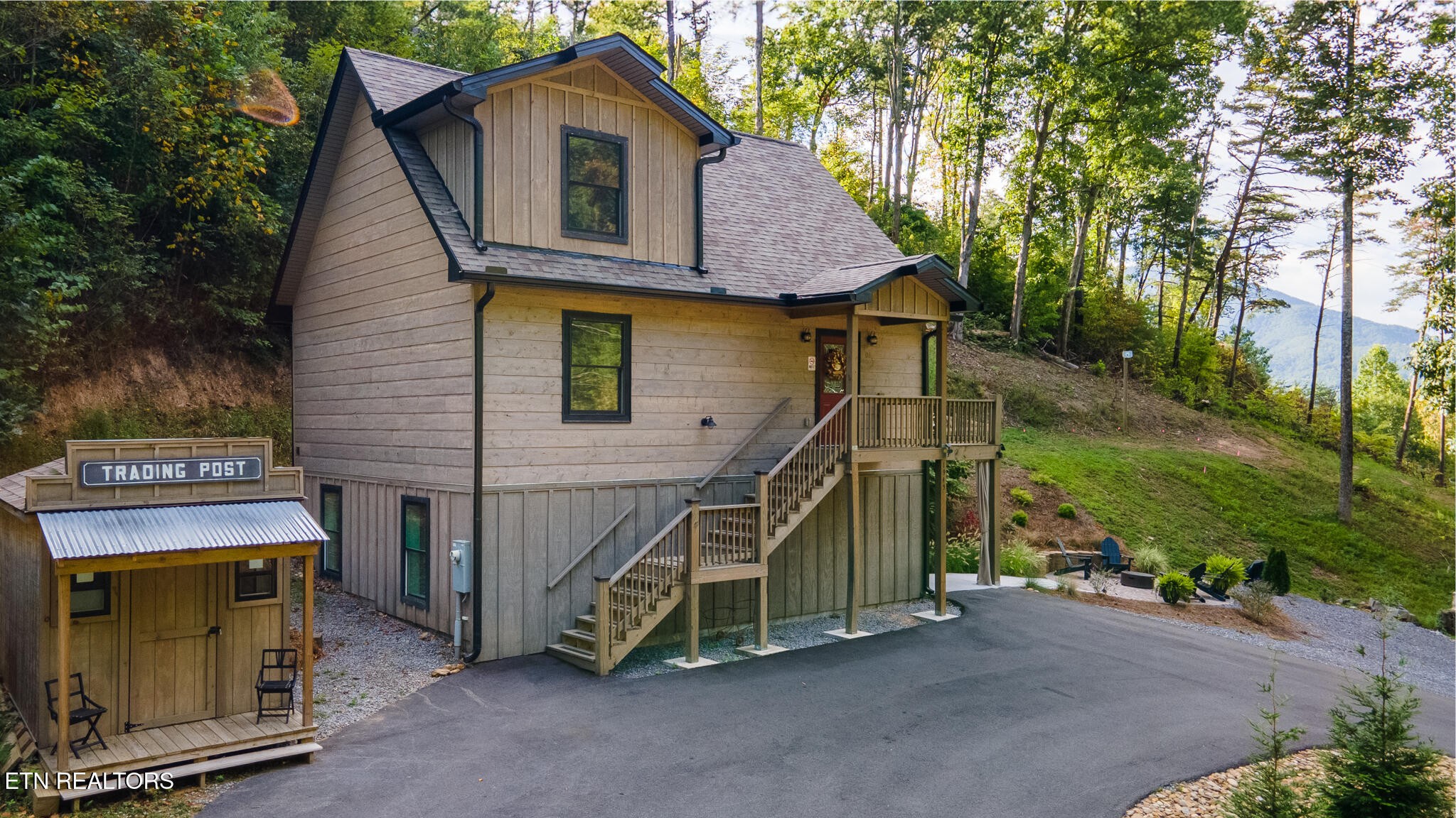 1945 Little Cove Road Sevierville, TN 37862 - Photo 1 of 44