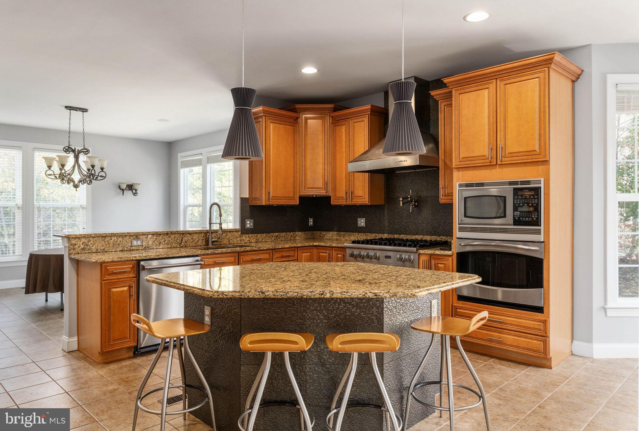 9329 Castle Hill Road Springfield, VA 22153 - Photo 28 of 83 Gallery Image 28