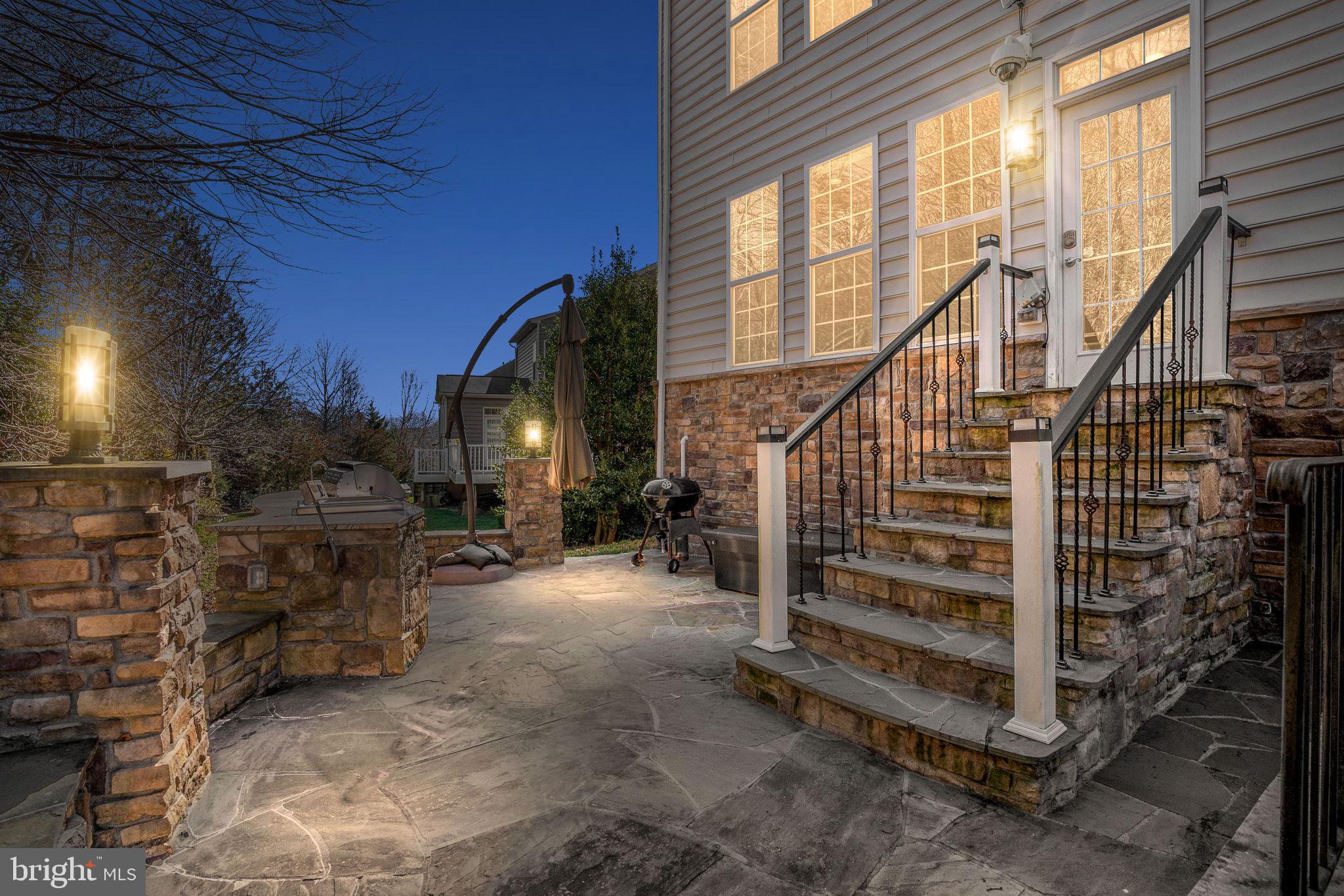 9329 Castle Hill Road Springfield, VA 22153 - Photo 4 of 83 Gallery Image 4