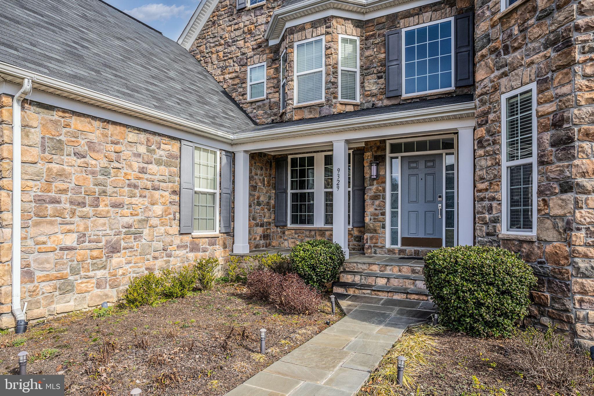 9329 Castle Hill Road Springfield, VA 22153 - Photo 8 of 83 Gallery Image 8