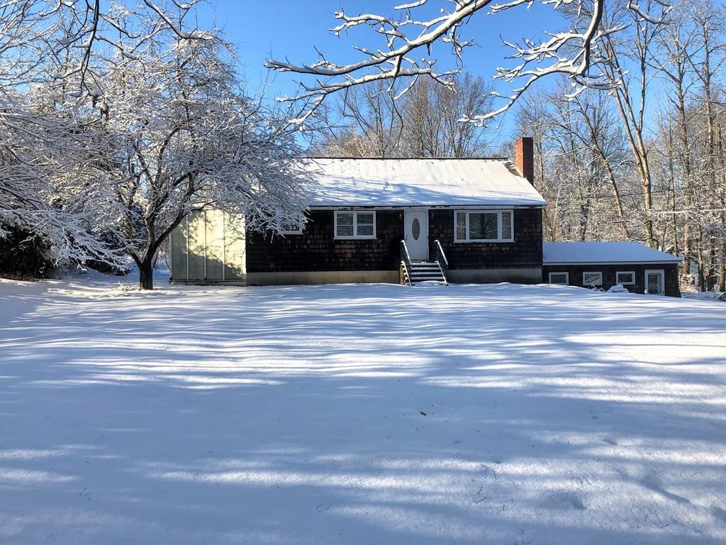 175 South Row Road Townsend, MA 01469 - Photo 1 of 20
