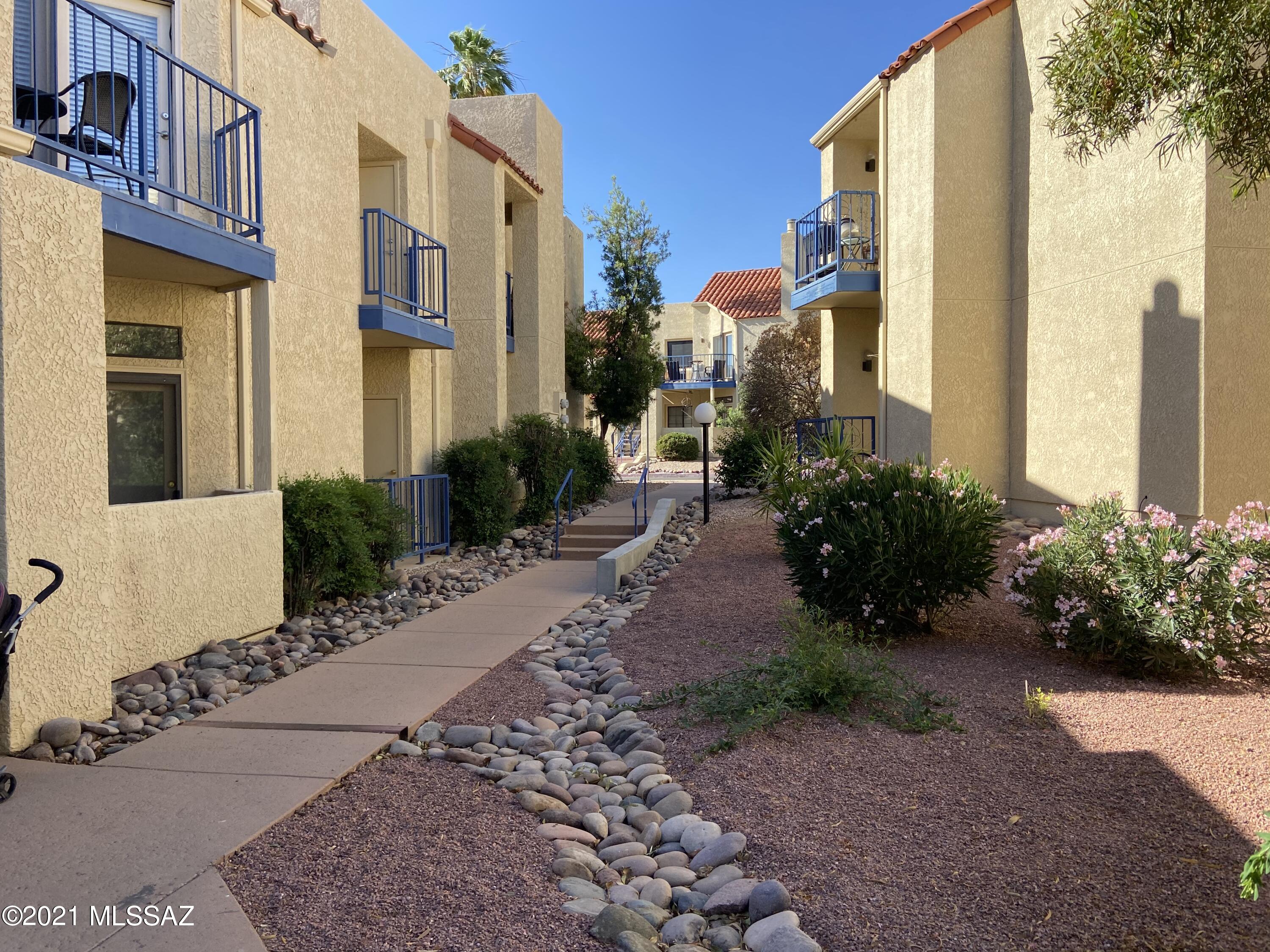 1200 East River Road, Unit I116 Tucson, AZ 85718 - Photo 18 of 22