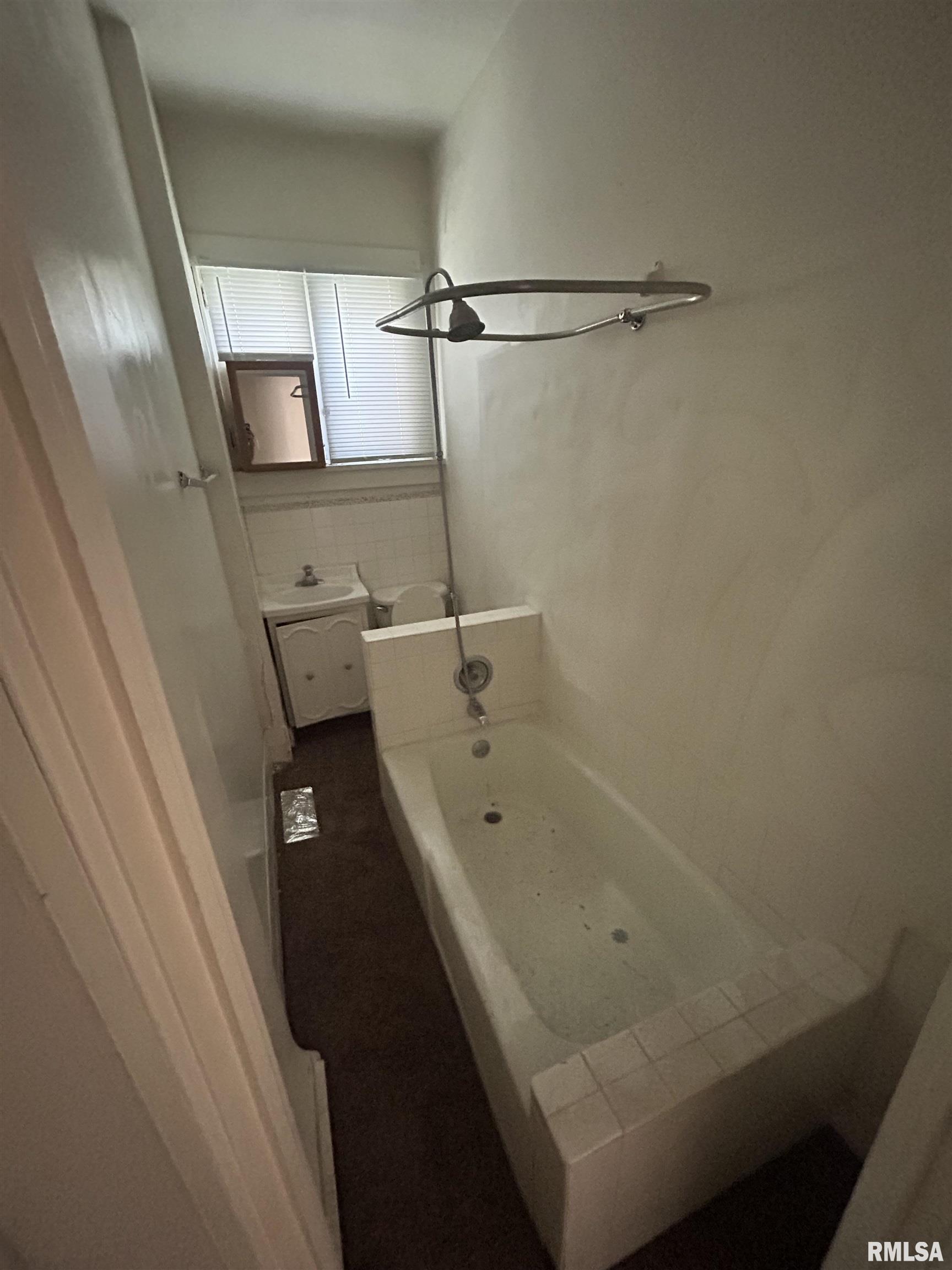 1453 North 3rd Street Springfield, IL 62702 - Photo 5 of 15