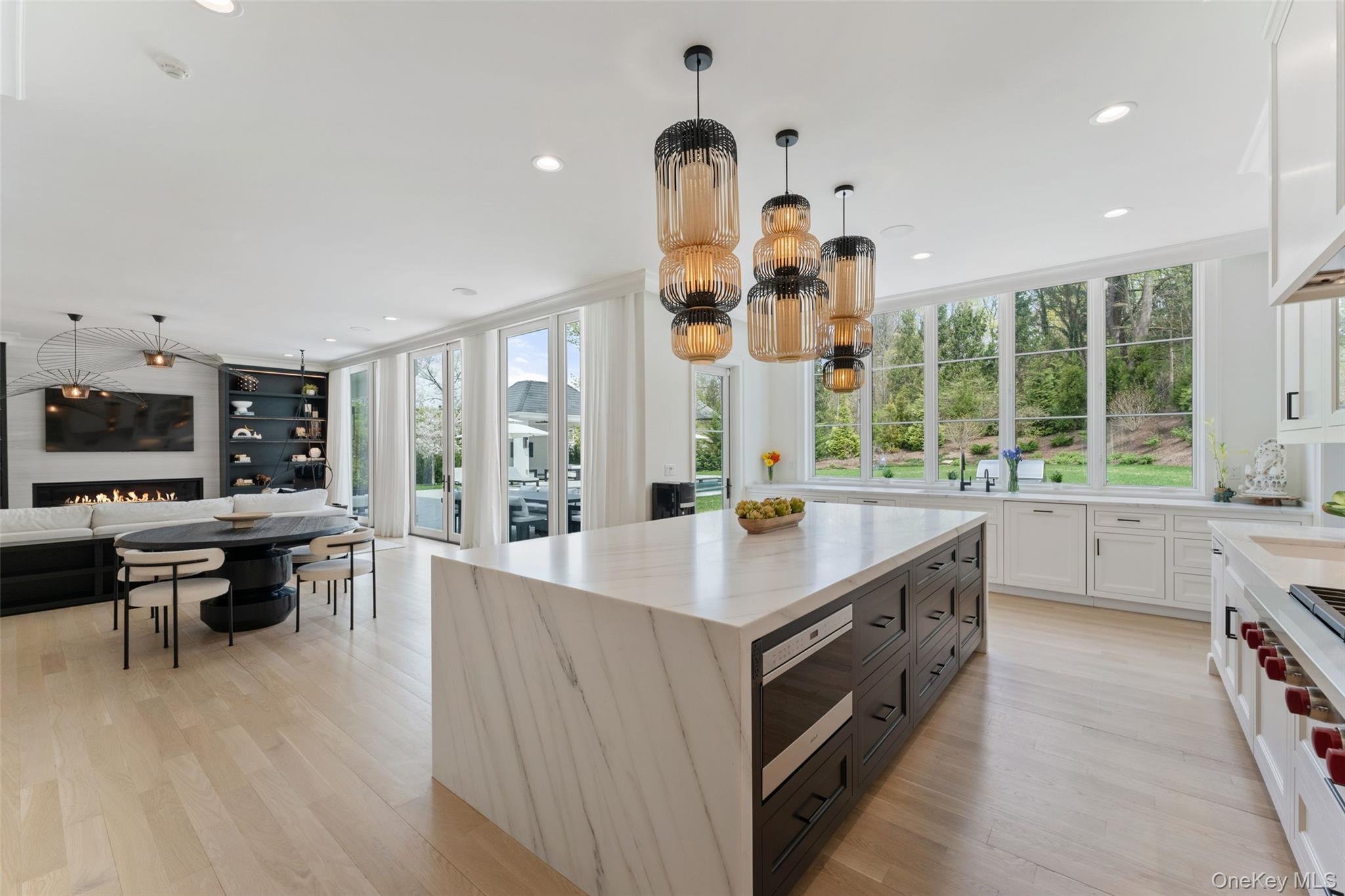 17 Oxford Road Scarsdale, NY 10583 - Photo 6 of 49 View of open kitchen into family room