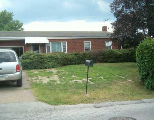126 North Branch Road Monaca, PA 15061 - Photo 1 of 8 Exterior Front.