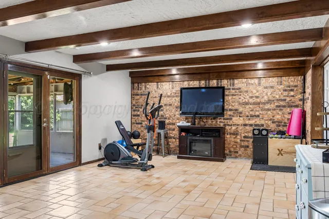 $285,000 | 2428 North Fir Street, Pampa, TX 79065