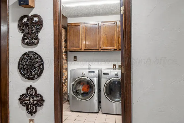 $285,000 | 2428 North Fir Street, Pampa, TX 79065