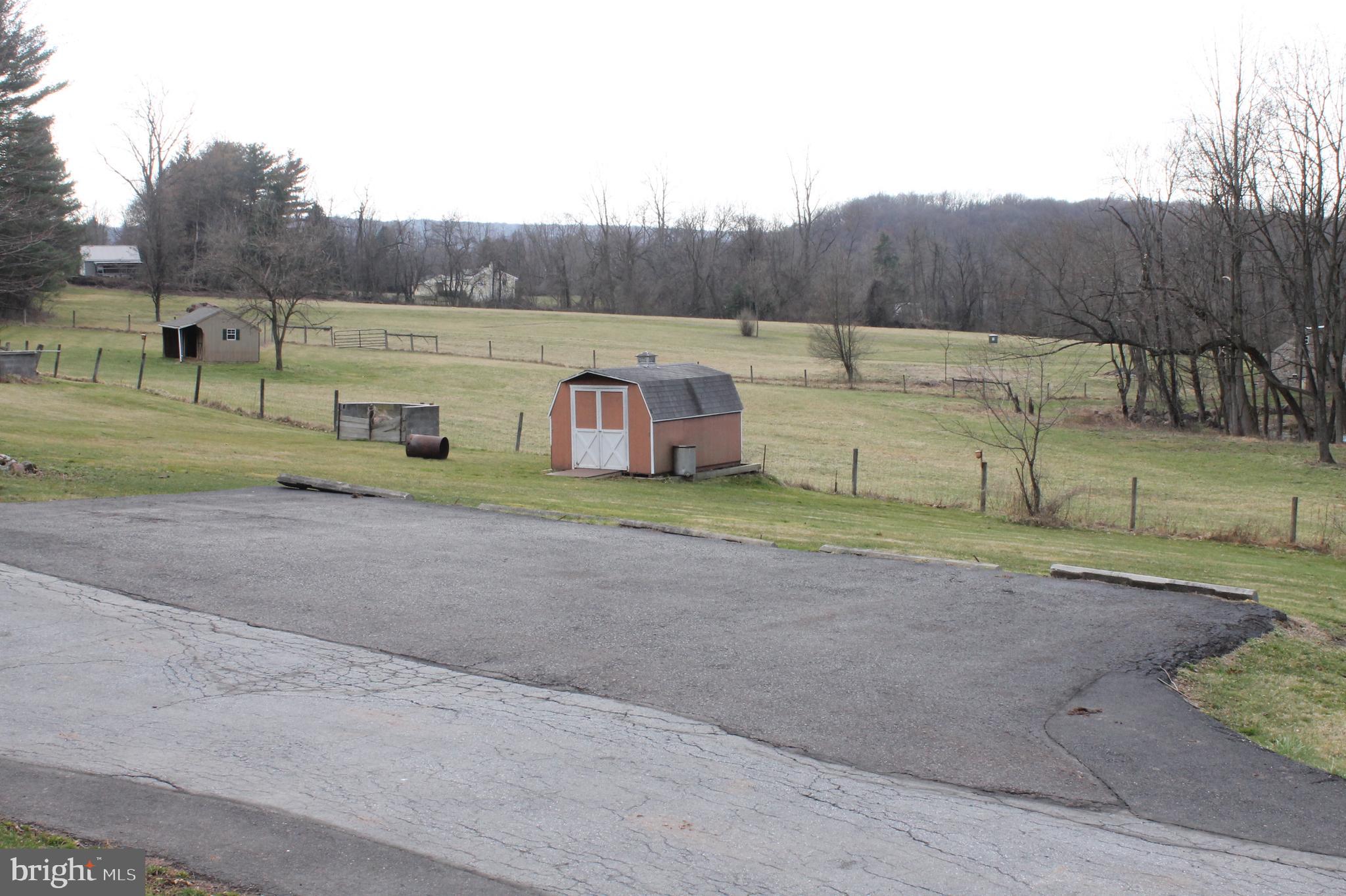 1313 Sheep Hill Road Pottstown, PA 19465 - Photo 8 of 54