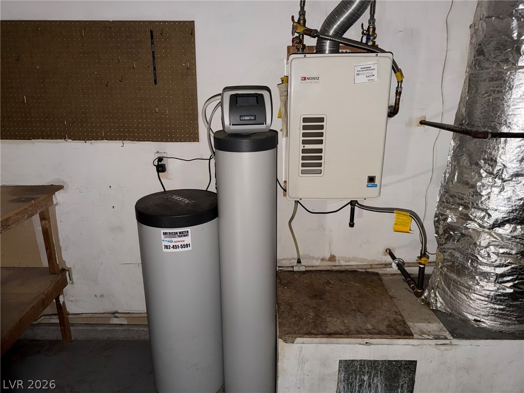 277 Gentle Bay Avenue Henderson, NV 89074 - Photo 11 of 43 Essential utilities are efficiently organized for optimal home functionality.