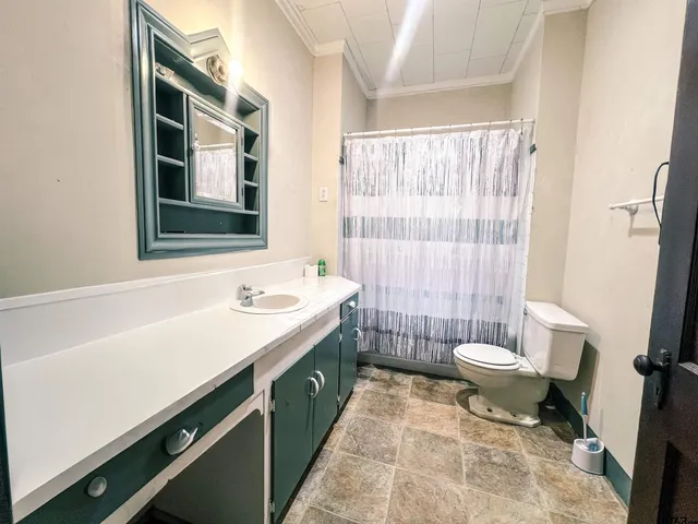 $119,900 | 217 Polk Street, Gilmer, TX 75644